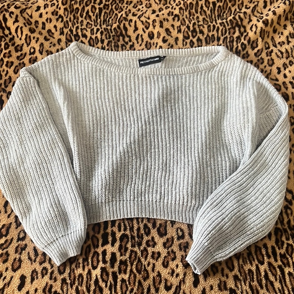 Pretty little things off the shoulder crop top